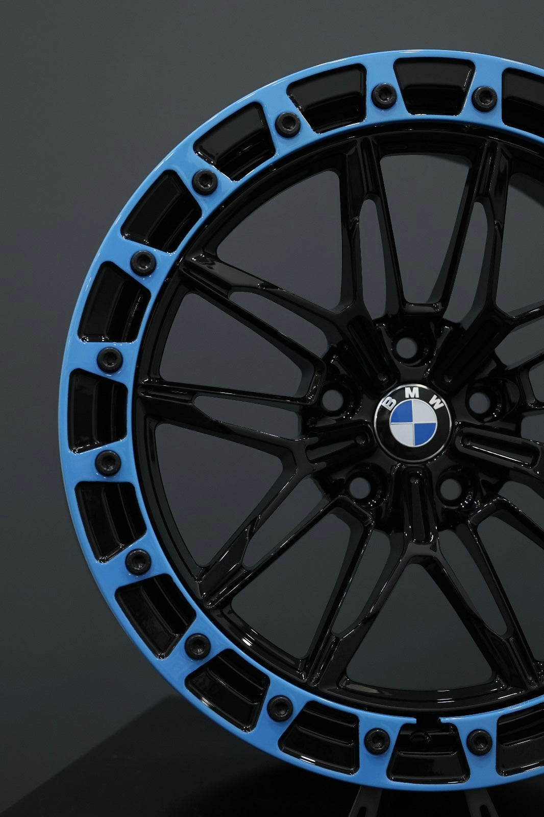 (930M) style beadlocks G87 M2