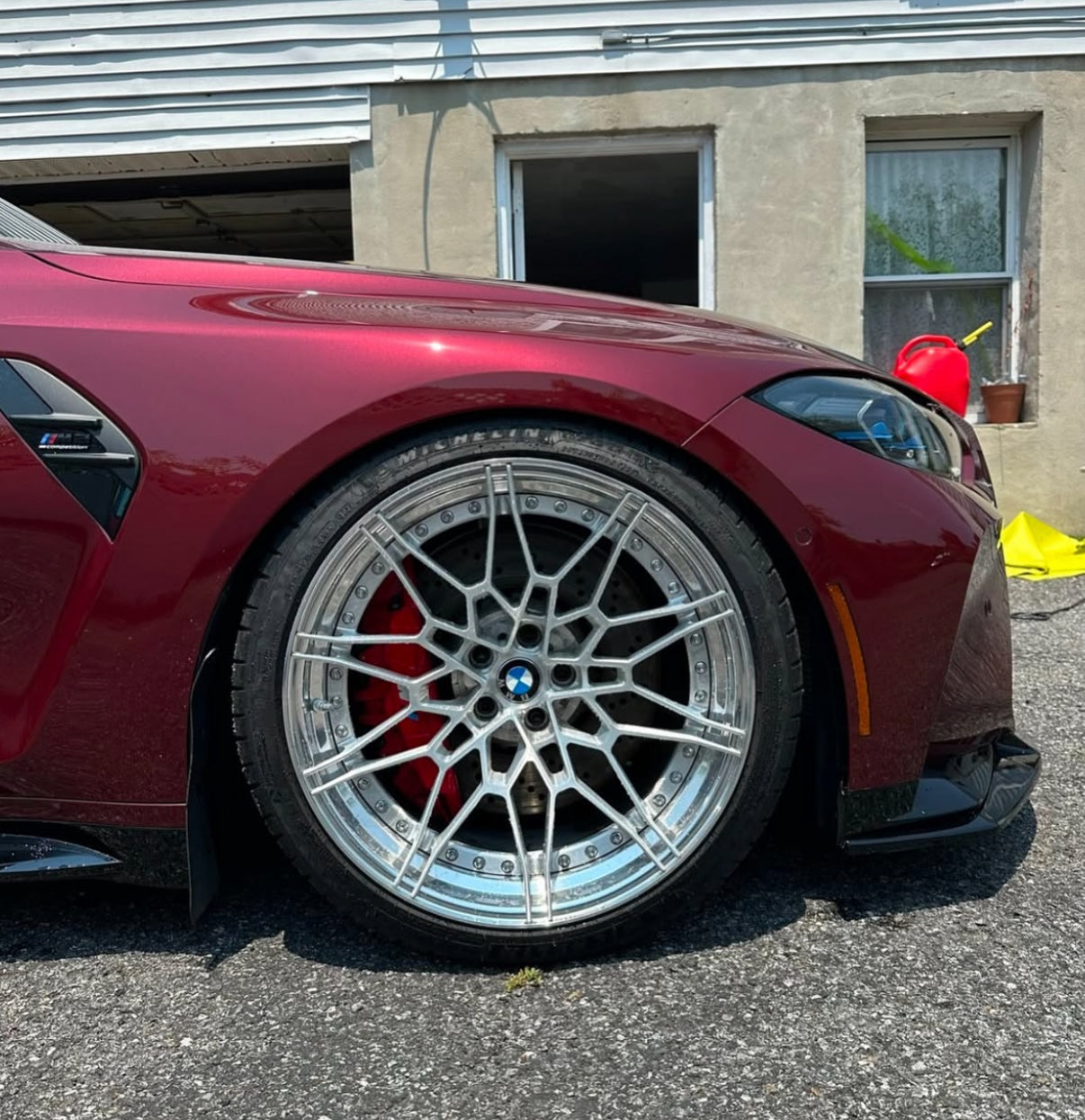 Two-Piece 826M