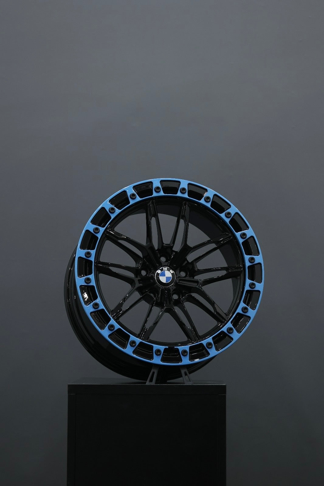 (930M) style beadlocks G87 M2
