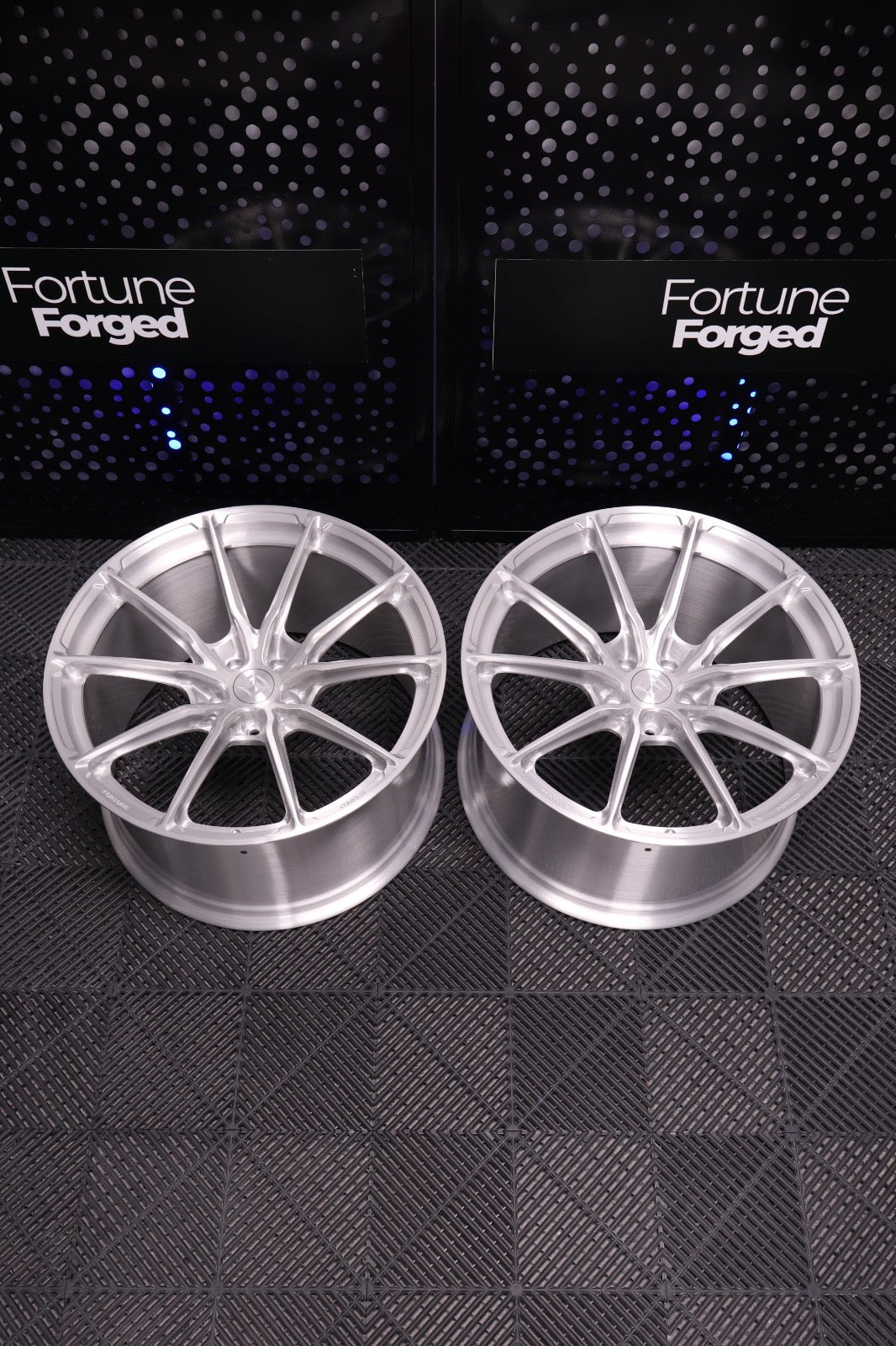 F11-R