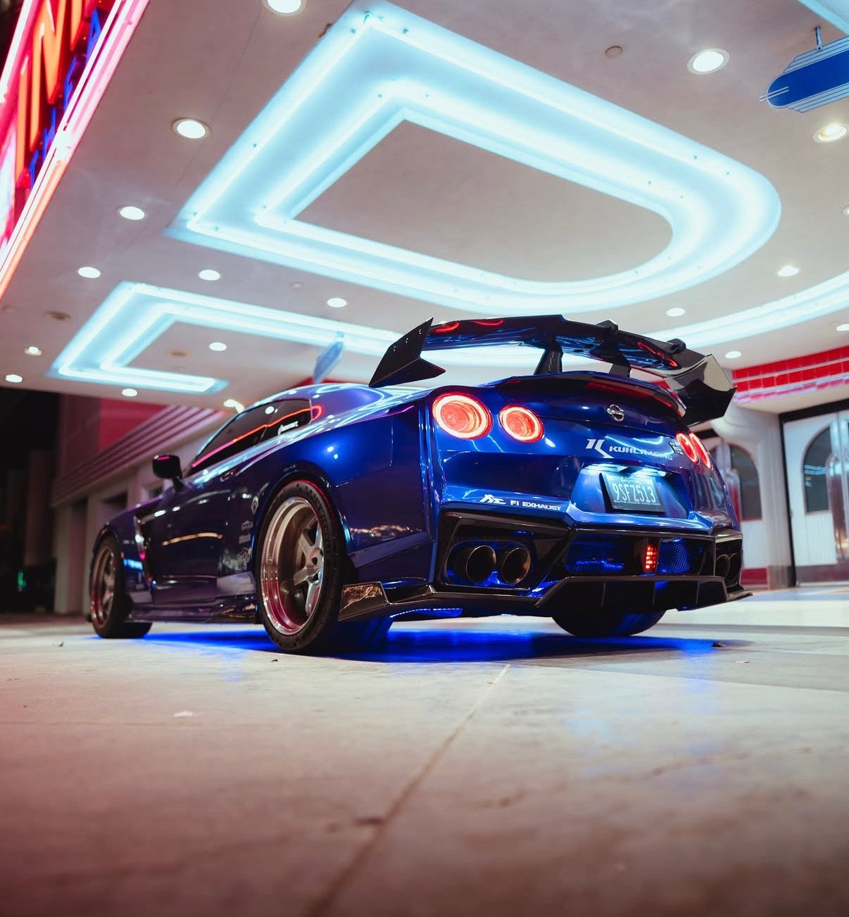widebody NISSAN r35 SKYLINE GTR