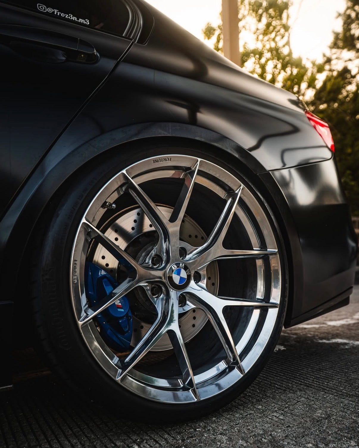 F-05SR F8X 20" STAGGERED FLUSH FIT