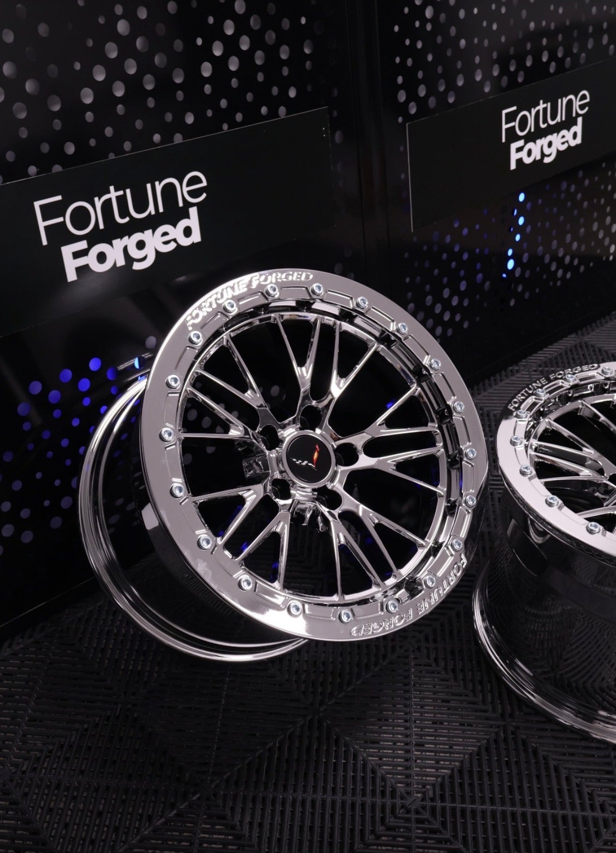 コレットマルーフ ウォータービーズポニー　メタル C6 / C7 Corvette Z06 OEM Style Forged Beadlock Wheels (PAIR
