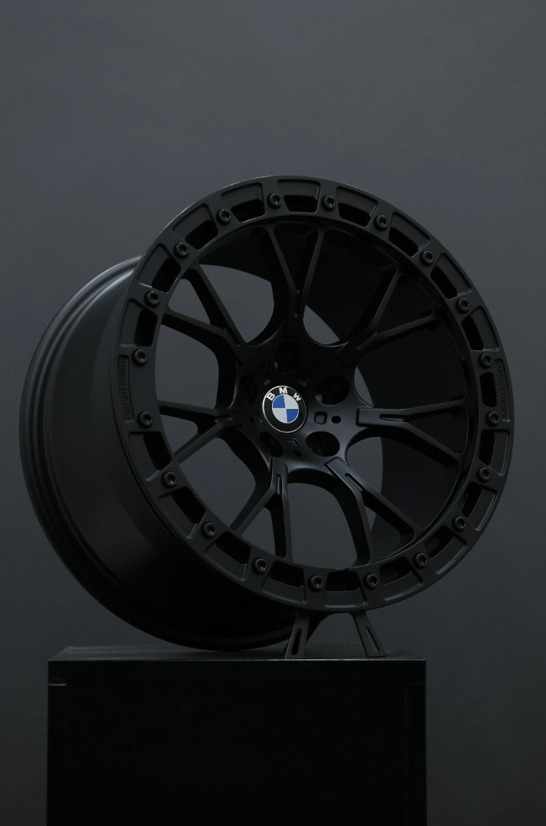 (789M) F90 M5 style beadlocks